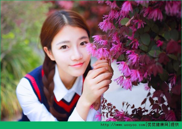 女生长喉结可以去除吗？女生有喉结是什么原因？(4)