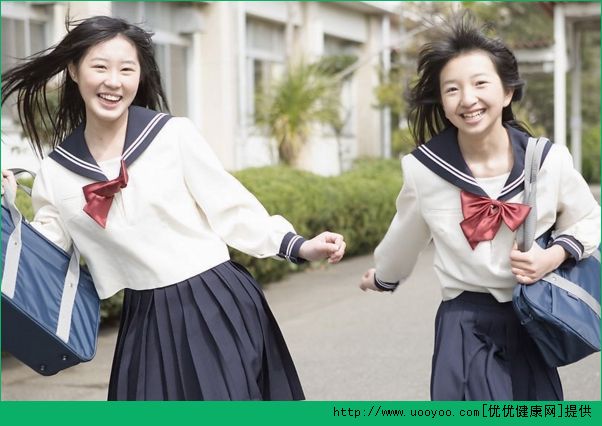 初三女生应该穿多大胸罩？女生什么时候开始穿文胸？(2)