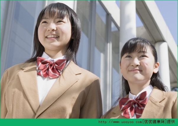 初三女生应该穿多大胸罩？女生什么时候开始穿文胸？(3)