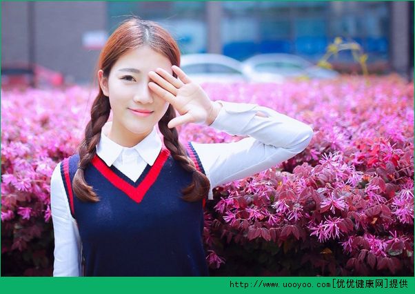 女生长喉结可以去除吗？女生有喉结是什么原因？(3)