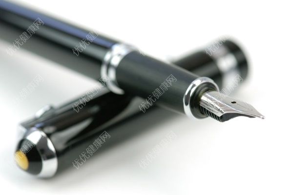 高考可以用钢笔吗？高考用笔规定(1)