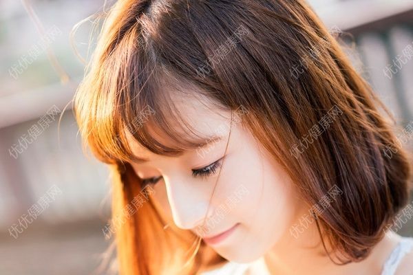 女生脸大适合什么发型？女生脸大适合什么短发？(1)