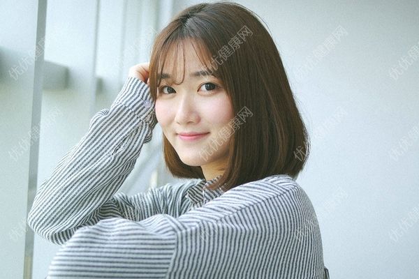 女生脸大适合什么发型？女生脸大适合什么短发？(4)