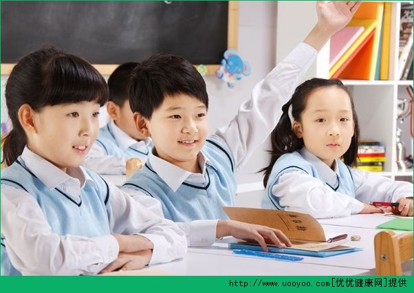 同桌很烦怎么办？我很讨厌我的同桌怎么办？(2)
