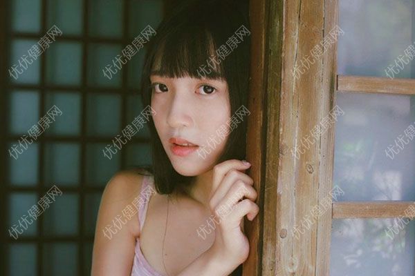 16岁女生痛经是怎么回事？16岁女生痛经该怎么办？(1)