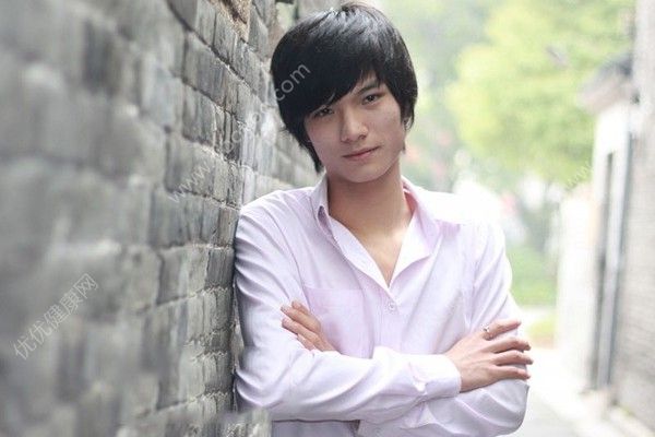 初三男生遗精正常吗？初三男生遗精的原因有哪些？(2)