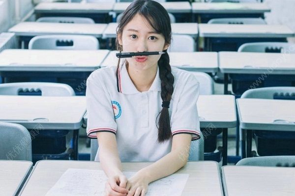 高中女生什么发型好看？高中女生适合什么发型？(1)