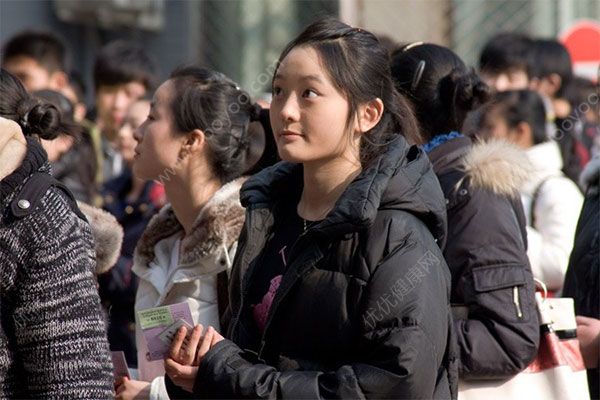 高中学艺术有前途吗？大学艺术生好找工作吗？(2)