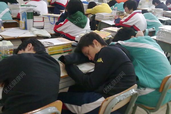 初三了上课打瞌睡怎么办？如何
