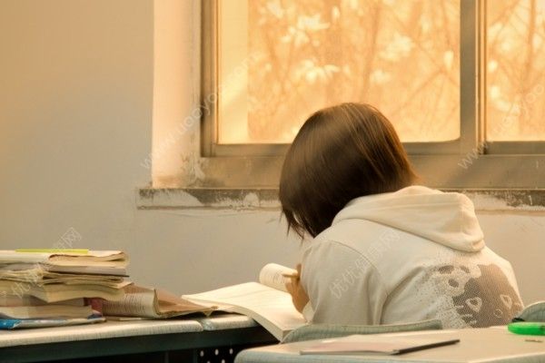 初一女孩怎样吸引男孩？初一女孩吸引男孩的方法(5)