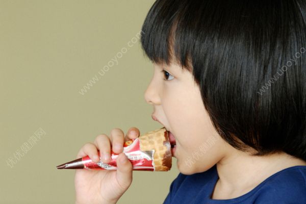 吃冰淇淋会影响身高吗？小孩吃冰淇淋有哪些危害(3)