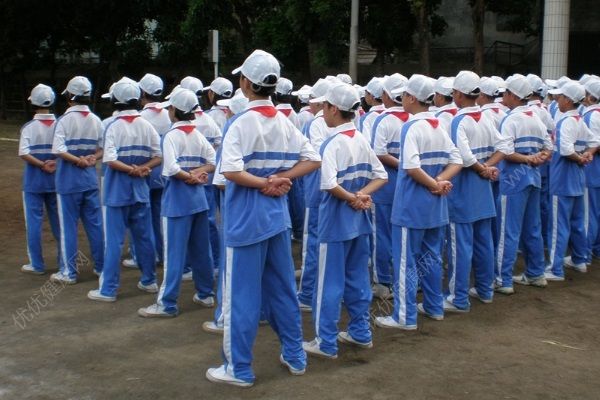 初中能复读吗？初中复读得准备什么？(2)