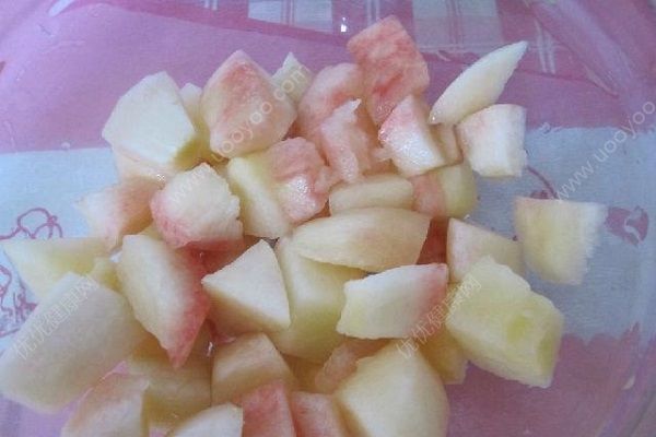 桃子汁的做法 桃子汁的功效与作用(2)