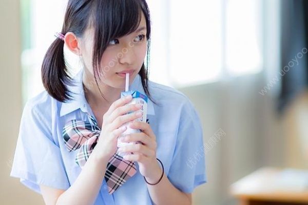 初中女生怎样保养皮肤？初中女生可以用护肤品吗？(3)