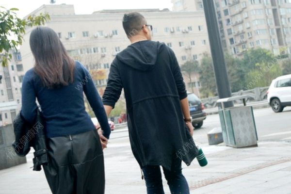 女生要的安全感是什么？怎么给女生安全感？(4)