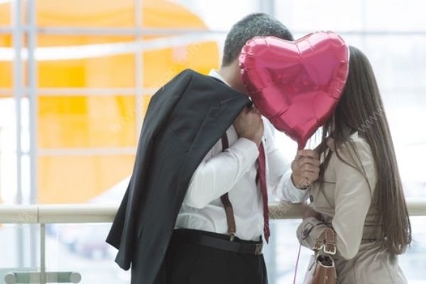 女生要的安全感是什么？怎么给女生安全感？(1)