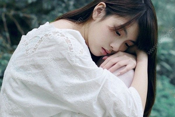 我初一暗恋一个女孩怎么办？初一暗恋女生好不好？(2)