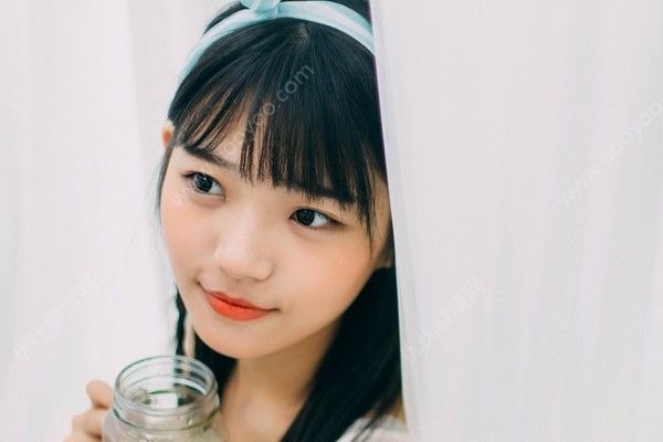 初一女生105斤身高165正常吗？初一女生标准身高体重是多少？(2)