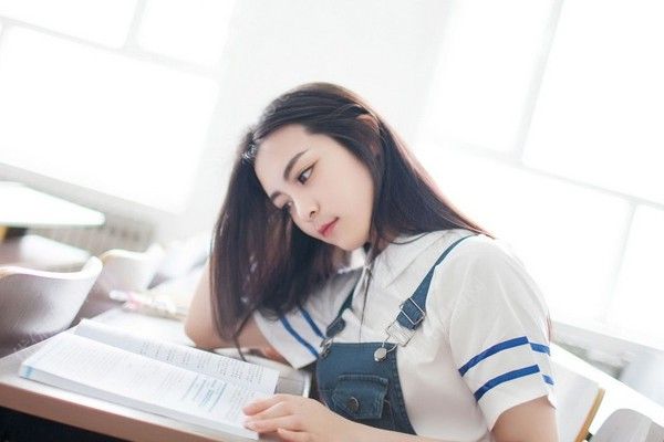 初一女生105斤身高165正常吗？初一女生标准身高体重是多少？(3)