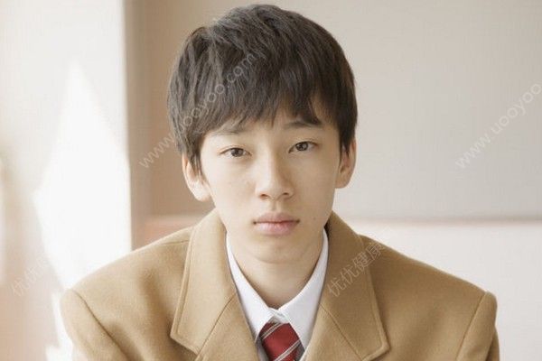 我初一长胡须正常吗？初一男生长胡子正不正常？[多图]