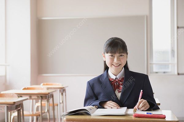 为什么高中女生会退步？女生高中毕业后学什么比较好？(2)