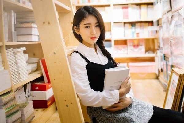 初二女生的标准身高是多少？初二女孩的正常身高[多图]