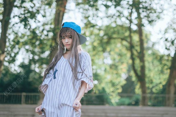 初中女生怎样穿衣时尚？初中女生怎么穿时尚？(2)