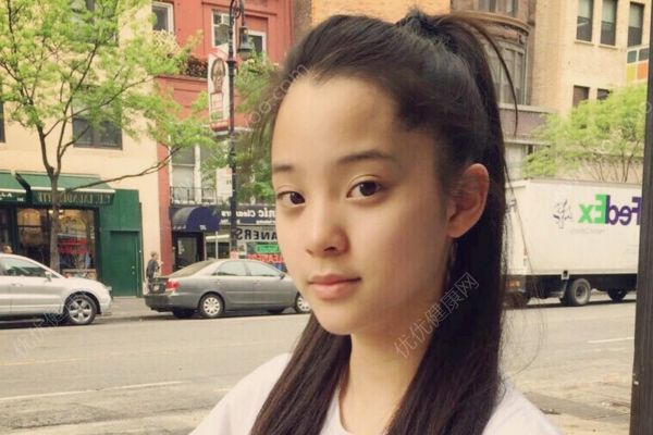 适合初中女生什么发型 初中女生适合的发型图片(3)