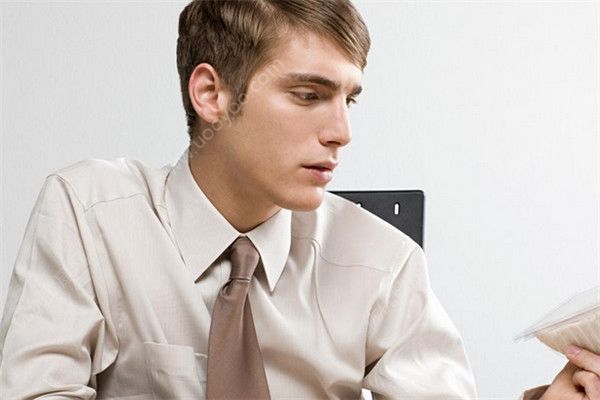 怎样的男人不值得嫁？不适合结婚的男人(2)