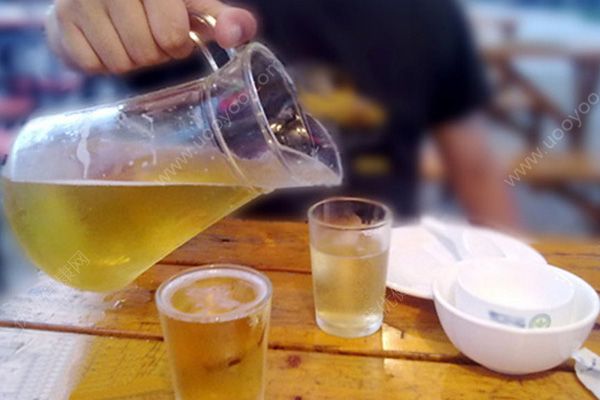 喝啤酒不能吃什么？喝啤酒时千万别吃4种菜(1)