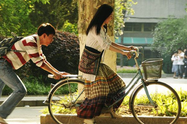 住宿舍需要准备什么？住校生必须备用些什么东西？(1)
