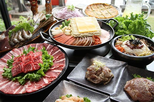 韩国烤肉怎么吃？韩式烤五花肉的做法(1)