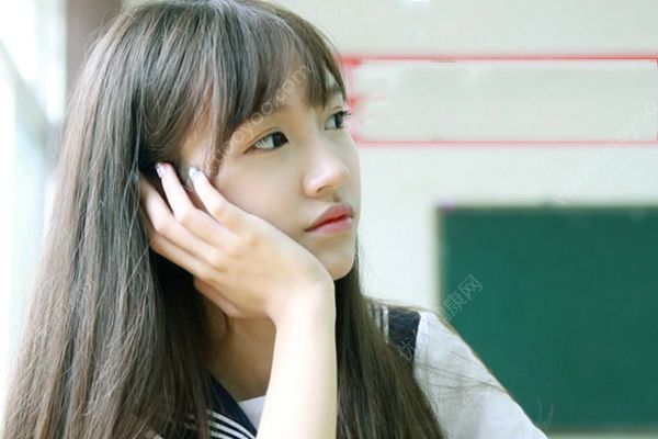 高三女生月经不调是怎么回事？高三女生月经不调怎么办？(1)