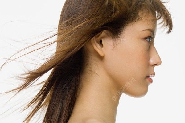 初三女生脂溢性脱发是为什么？初三女生脱发怎么办？(1)