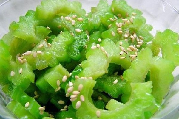 苦瓜和茄子能同时吃吗？茄子和苦瓜能一起吃吗？[多图]
