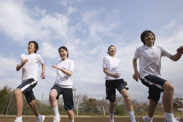初三男生身高165厘米正常吗？初三男生的标准身高是多少？(4)