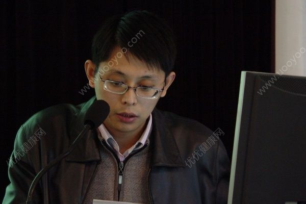 六年级班上有男生喜欢我 我不喜欢他该怎么办？(4)