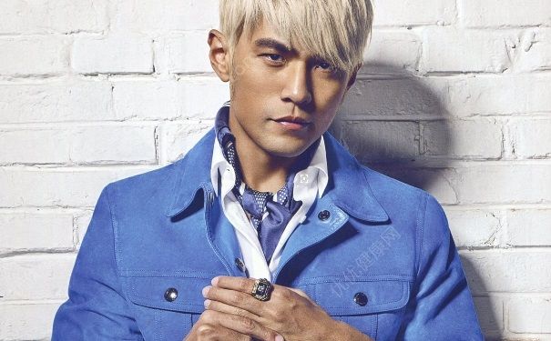 周杰伦被骂垃圾引不满 为什么有一种青春叫周杰伦？(3)