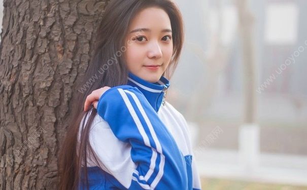 初一暗恋男生正常吗？我初一暗恋男生怎么办？(1)