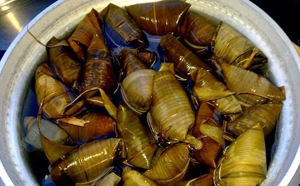 粽子用高压锅要煮多长时间？高压锅煮粽子需要多长时间？(2)