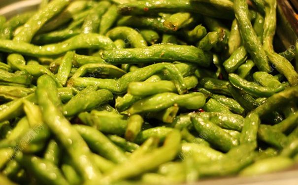 四季豆怎么炒容易熟？怎样炒四季豆熟得快？(3)