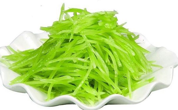 莴笋可以生吃吗？生吃莴笋还是焯水？(4)