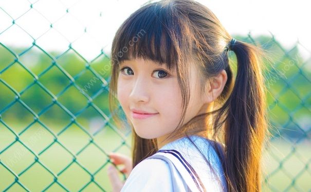 中学生有白头发怎么办？中学生有白头发什么原因？(1)