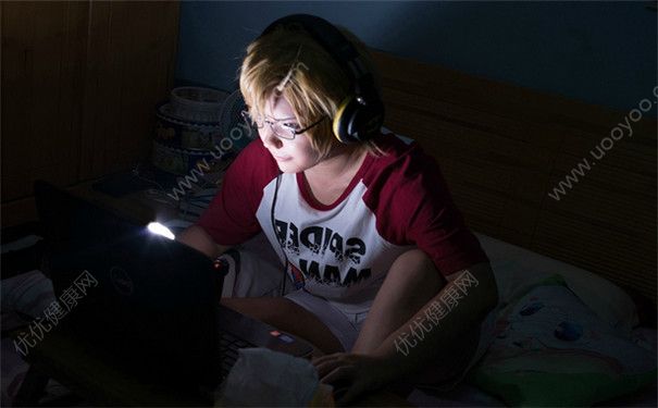 怎么戒掉孩子网瘾？孩子网瘾怎么治疗？[多图]