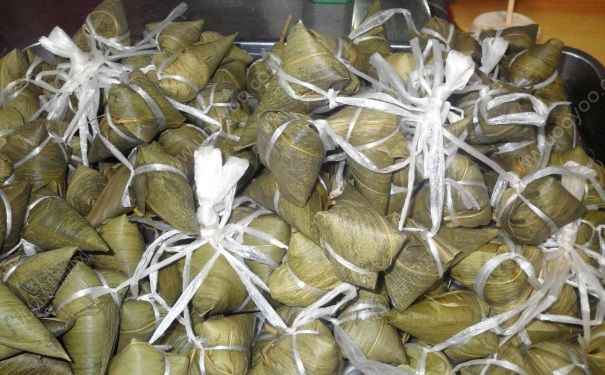 粽子煮好后要泡水里吗？粽子煮好后怎么办？(4)