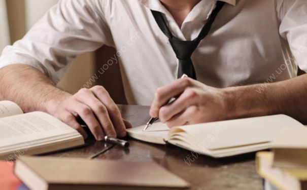 想当作家学什么专业？想当作家第一步怎么走？(1)