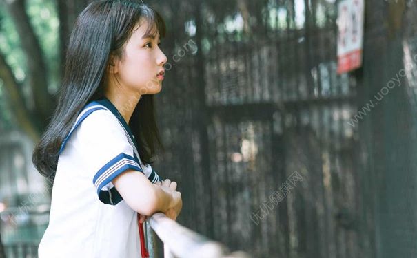 15岁女生为什么声音很粗？15岁女生声音很粗怎么办？(3)