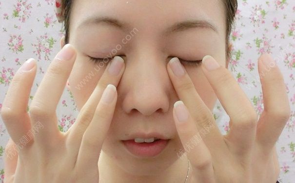 中学生有黑眼圈怎么办？中学生有黑眼圈怎么消除？(5)
