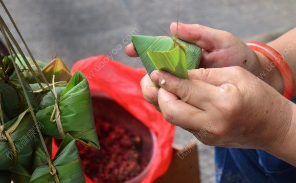 粽子怎么包？粽子的包法介绍(4)