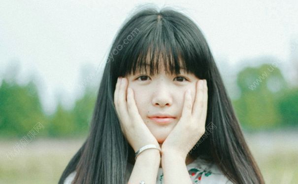 女生看见男生就脸红是怎么回事？女生看见男生就脸红怎么办？(2)